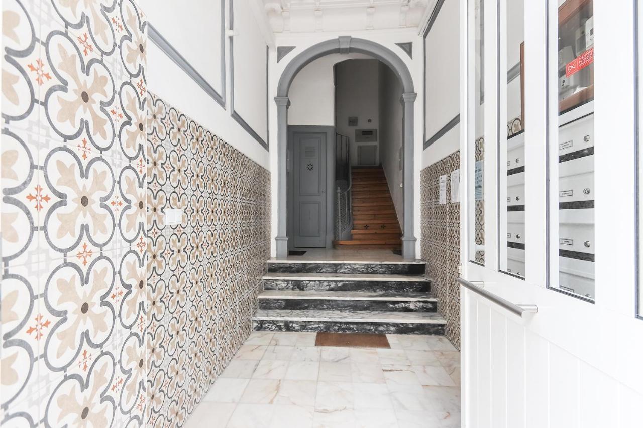 Vita Portucale ! Lisbon Design Apartment With Terrace Lisboa Exterior foto
